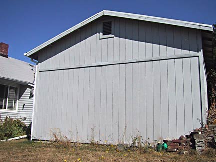 02_garage_back