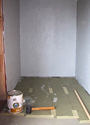 9910_airlock_south
