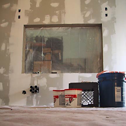 9938_mudded_westwall