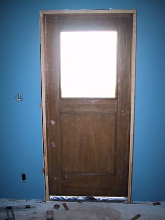 999909_west_door